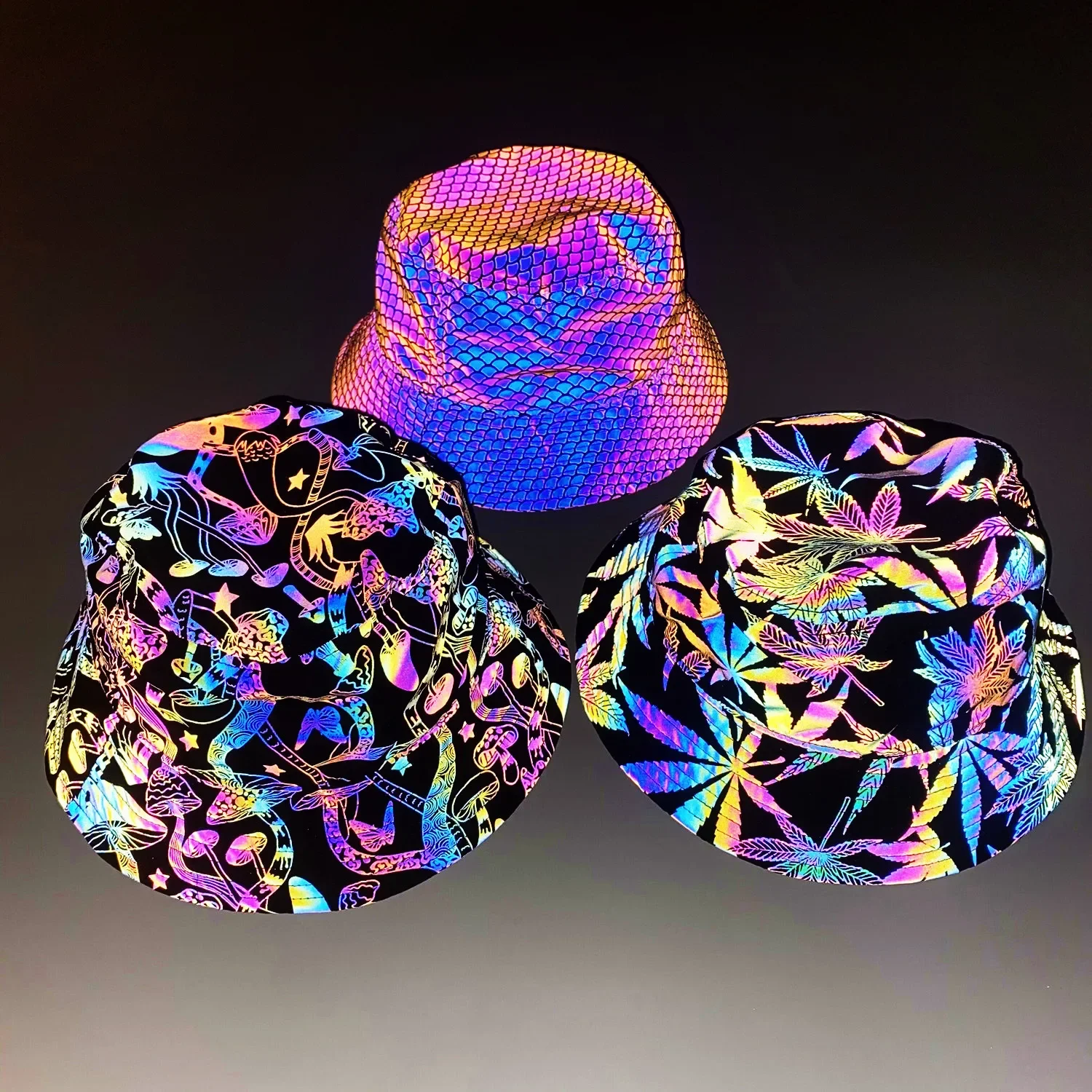 Colorful Maple Leaf Reflective Bucket Hats Fisherman Men Women Hip Hop Glow In The Dark Outdoor Fishing Baseball Cap Grunge