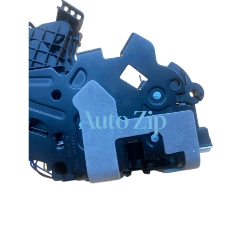 GENUINE For Range Rover Sport Range Rover Executive Door Latch LR078728 LR078705 LR078748 LR078742