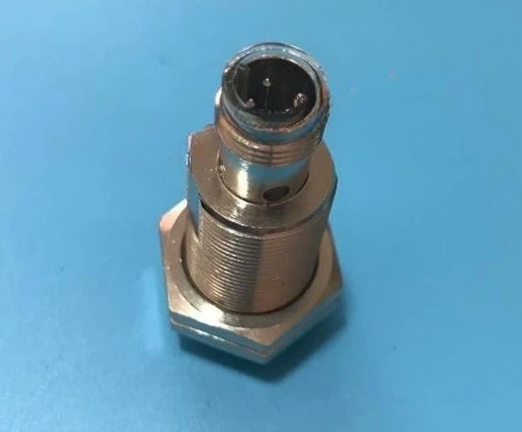 Proximity Switch E2…