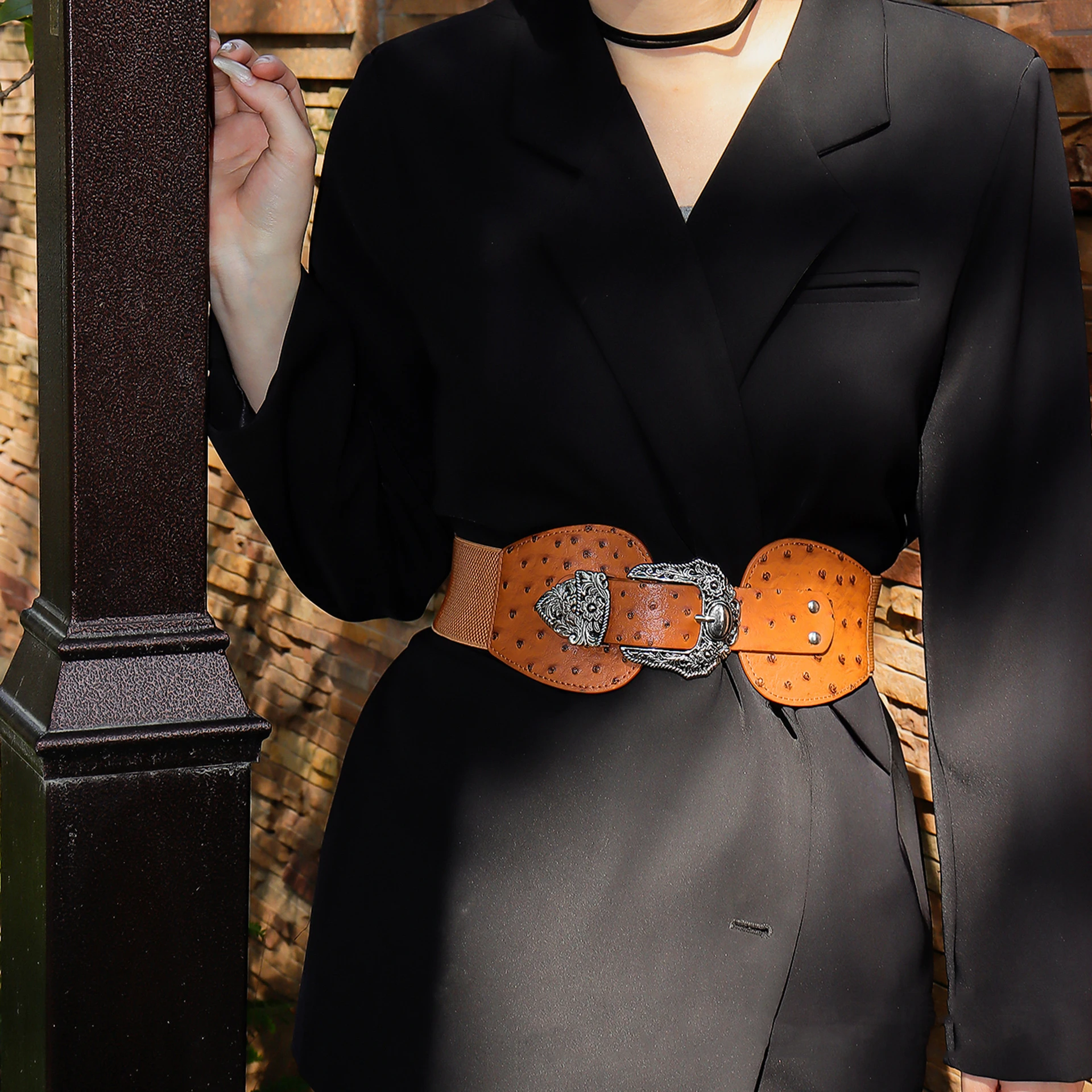 2026 Fashion Ladies Rivet Elastic Carved Pin Buckle Corset Wide Waist Sealed Skirt Coat Suit Belts for Women Luxury Designer