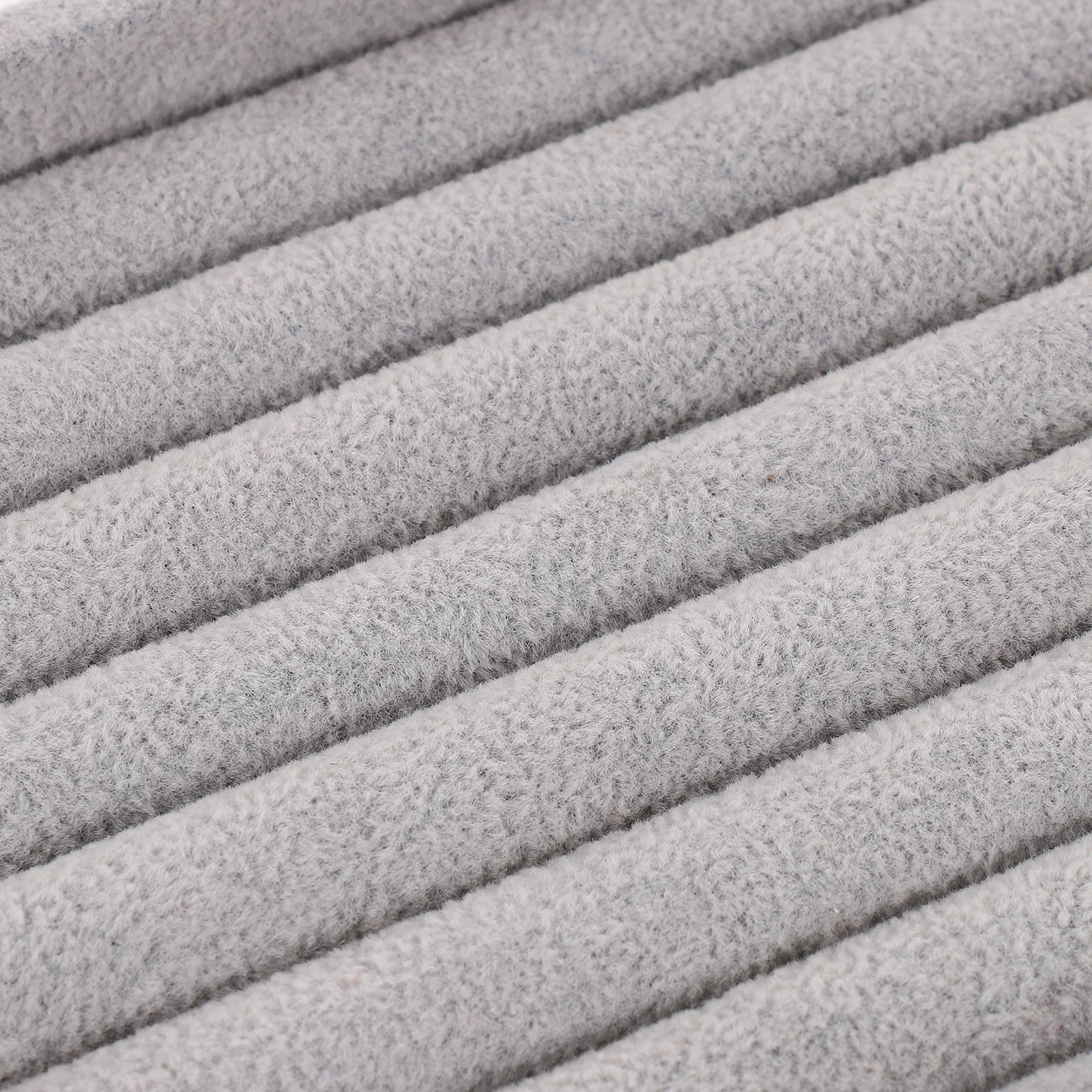 

Elegant Jewelry Display Tray for Ring Earring Pendant Brooch Holder Organzier Travel-Friendly Jewelry Storage Dish Case