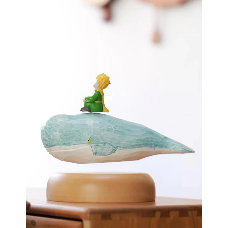 Decorative solid wood creative floating balloon wooden house
