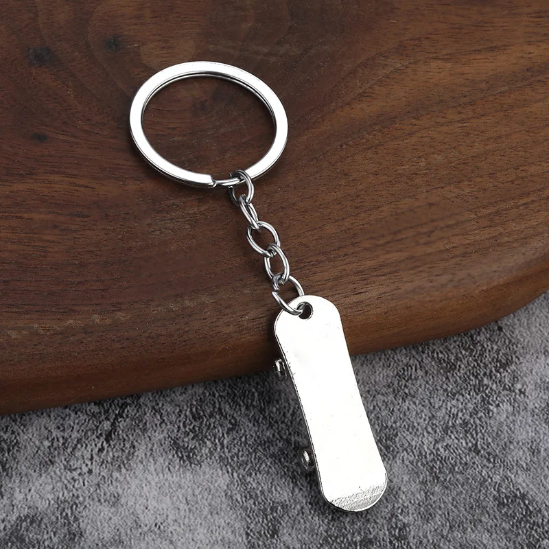 Metal Finger Skateboard Keychain, Activity Roller Skating Keychain