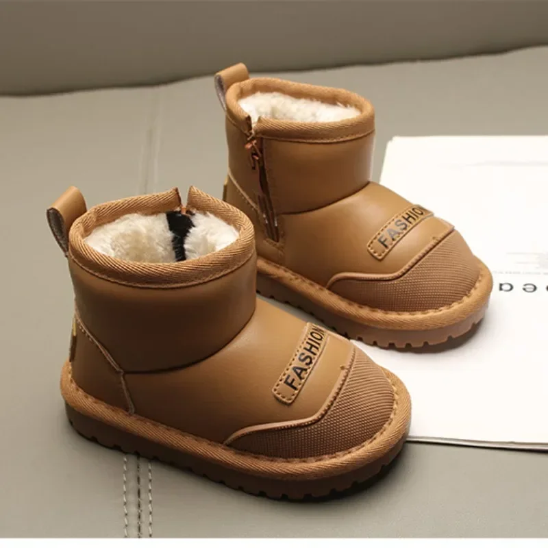 Botas de neve curtas para crianças, pelúcia grossa, pelúcia, borracha, quente, meninos, meninas, crianças, moda, inverno, novo, 2024