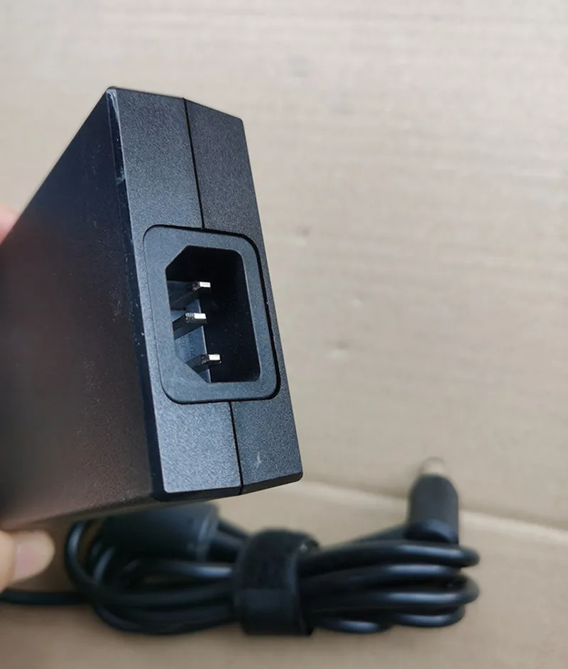 A17-230P1A محول التيار المتردد 19.5V 11.8A 7.4x5.0 مللي متر A230A016P ل MSI GL75 GP75 ليوبارد GE63VR AG2712A GT72 GT72S 6QF GT72VR A230A003L #5