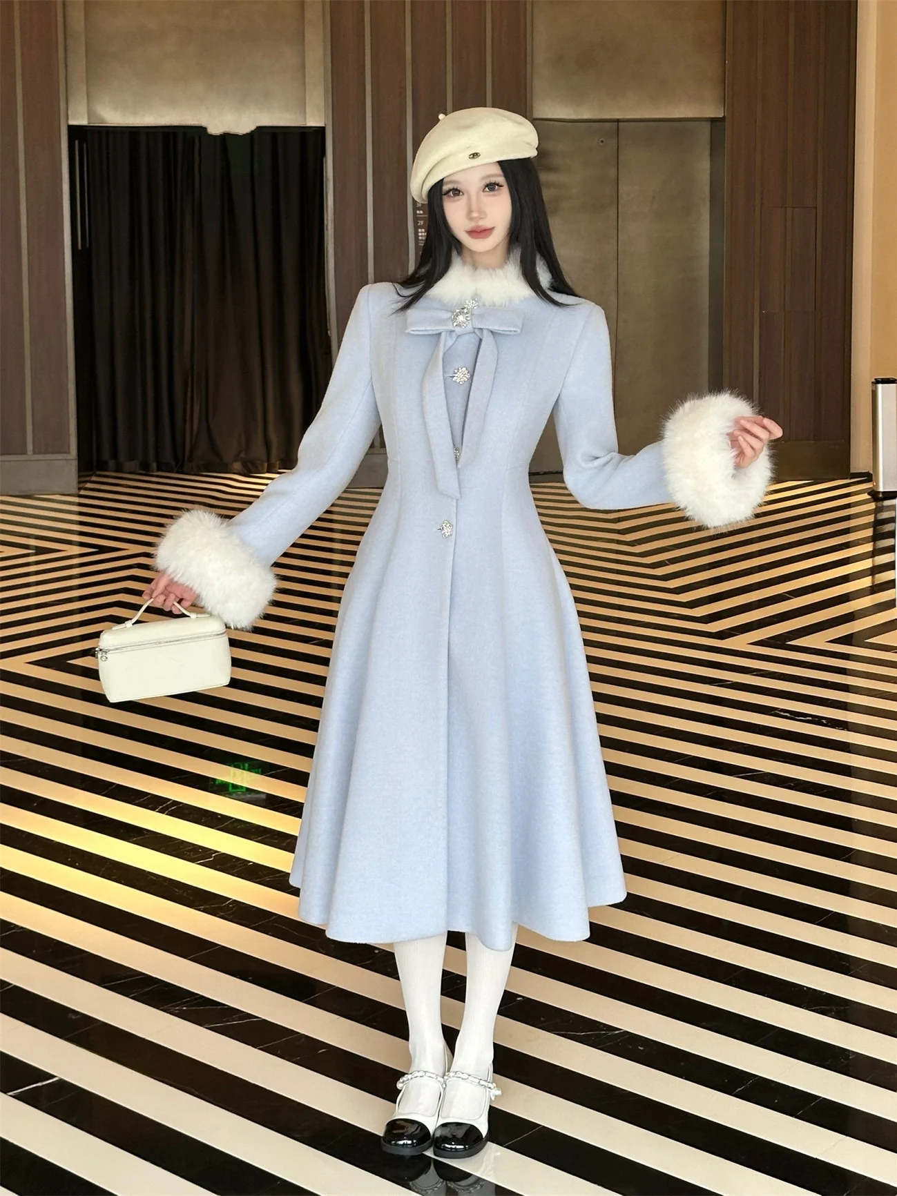 Slimming Long Coat with Faux Fur Collar And Bow Knot Waist Cinch by Honey Peach Aunt Iceland Love Letter 2025 Women's Fashion