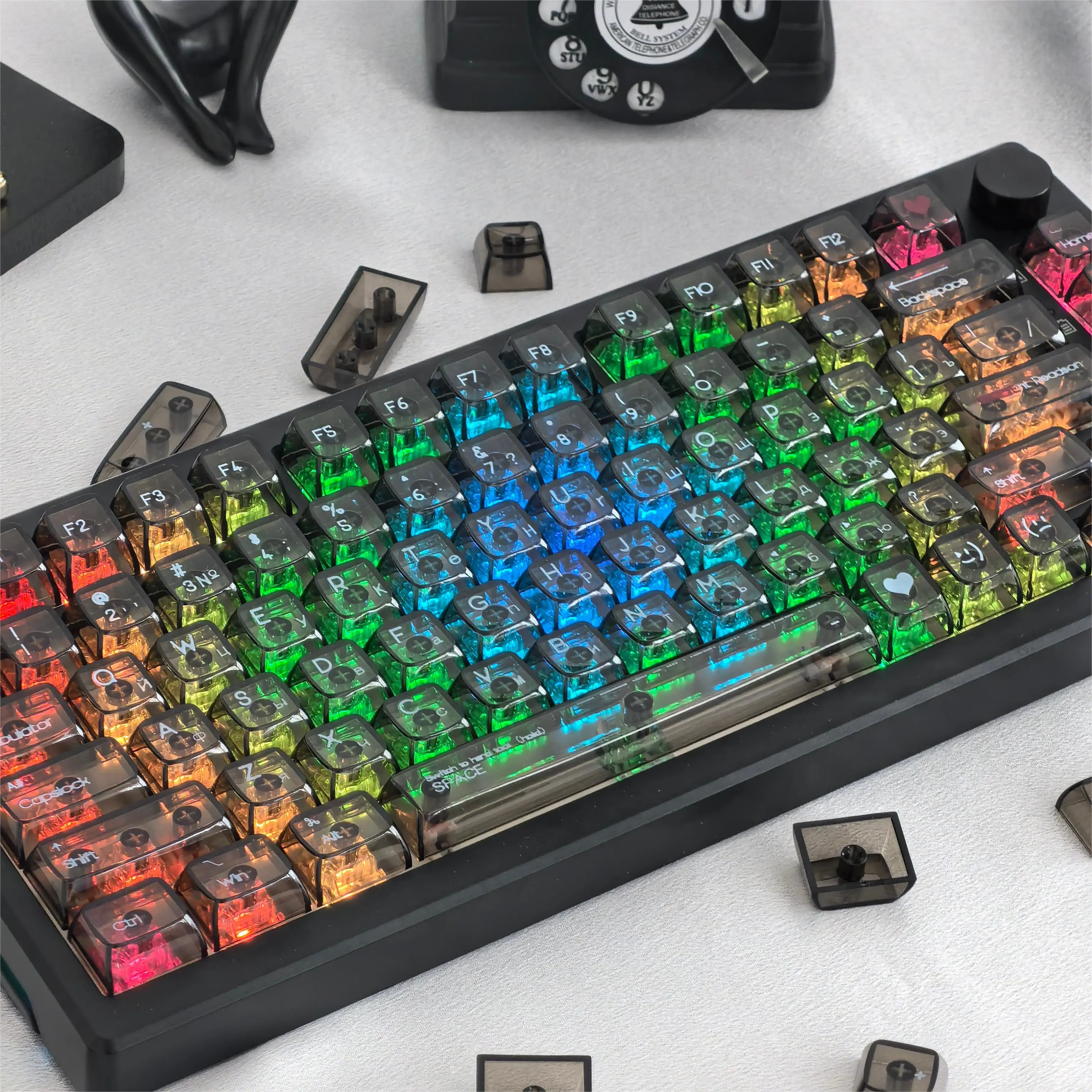 Russian/Korean/English/Thai Transparent Keycaps PC Material CBSA Height Black White Translucent Keycap for Mechanical Keyboards