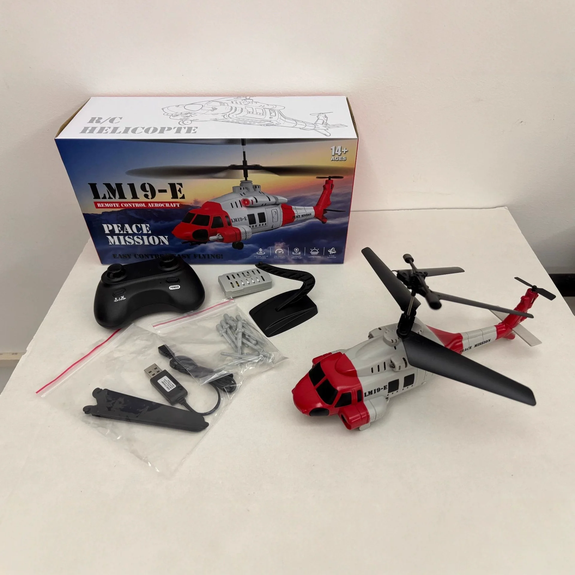 

LM19-E 3 5 Channel RC Helicopter Black Hawk Rescue Helicopter 2 4G Fixed Altitude Flight Remote Control Aircraft Adult Gift