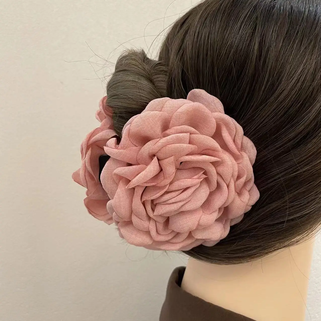 Elegance Fabric Rose Flower Hair Claw Clips Women Girls Trendy Hair Clip Barrette Ponytail Clamps Headwear Hair Accessories