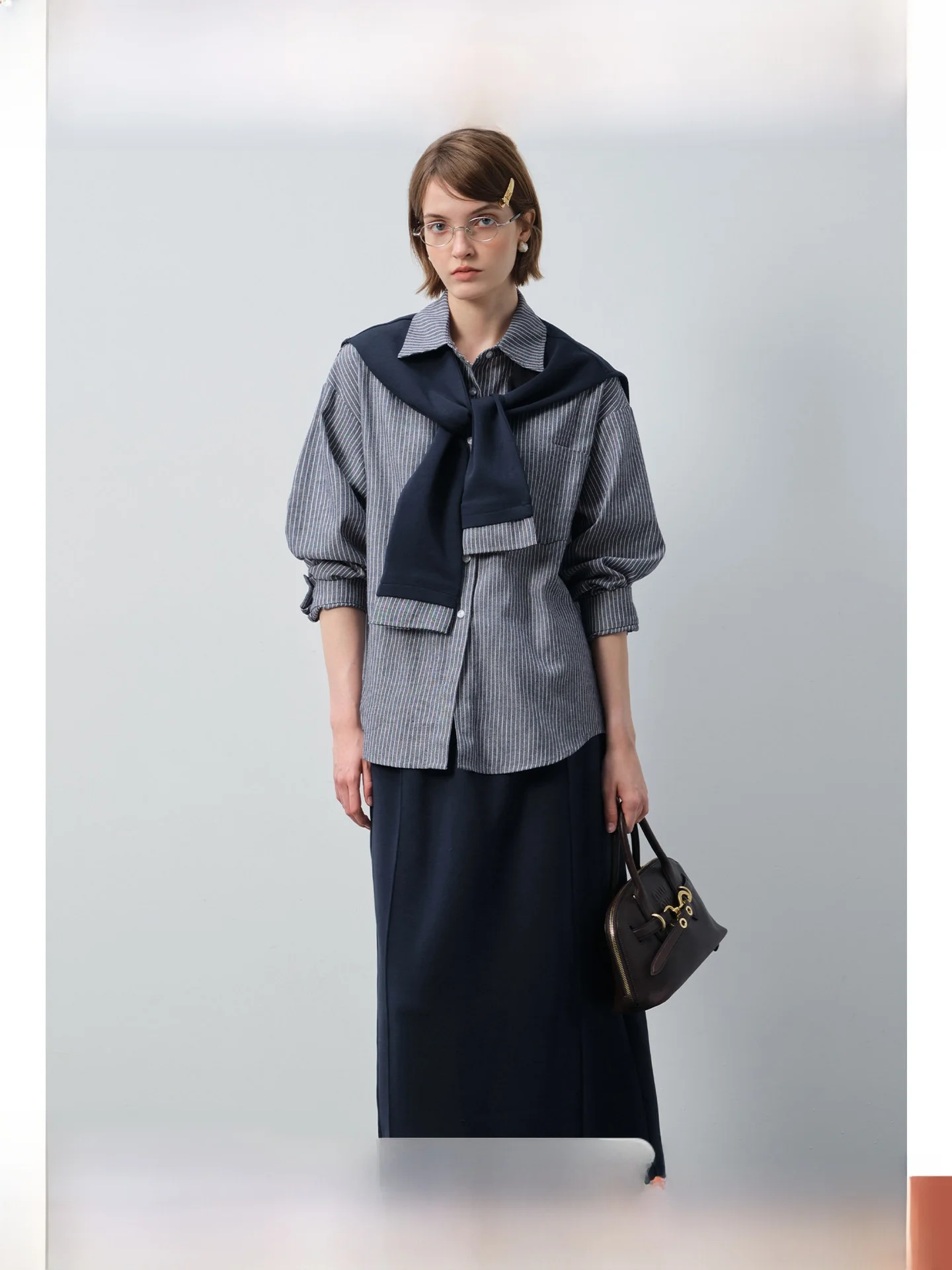 

Комплект из клетчатой юбки и рубашки для женщин больших размеров: весенний, свободный крой, повседневный, с высокой талией, для работы, с длинным рукавом