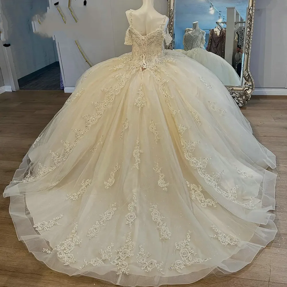 Angelsbridep-vestido De baile champán claro para quinceañera, dulce 16, correa De espagueti, cuentas De cristal, 15 Años, 2024