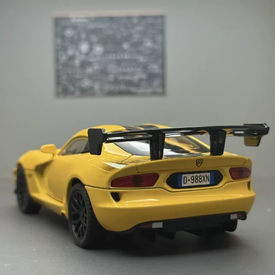 

Модель автомобиля из сплава, имитация орнамента 1:32, спортивный автомобиль Viper, звук и свет, детская игрушечная машинка, подарок для мальчика