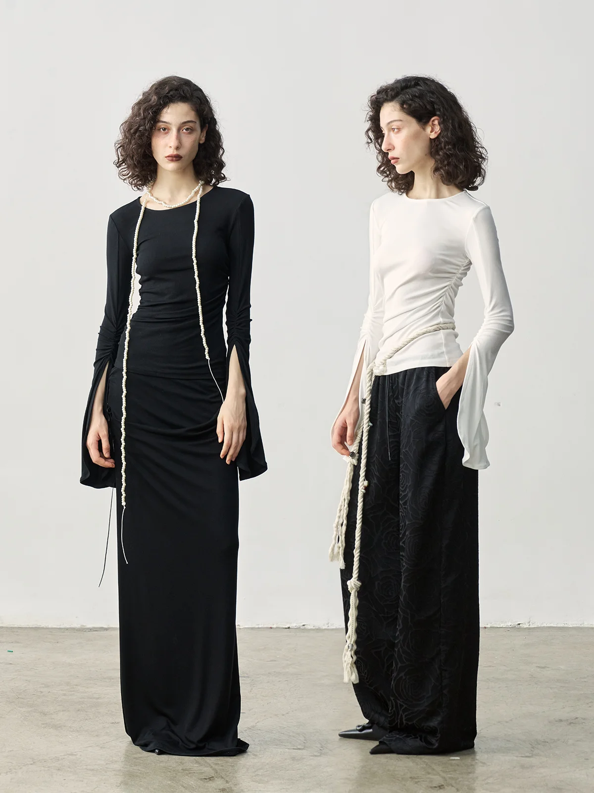 Slim Fit Women's T-irt round Ne Bell Sve Base irt Casual Sle Pure Color a KIND EGO Fall 2025 New Arrival