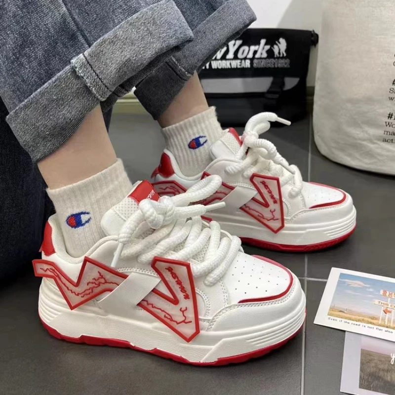 Ins style national trend niche high-end white shoes for women 2024 autumn new casual versatile sports bread shoes