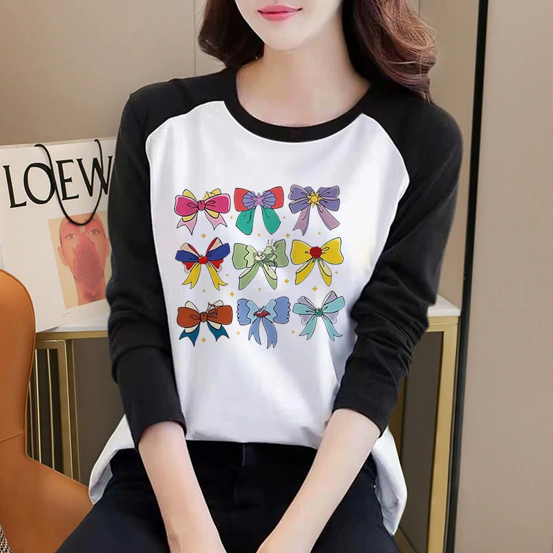 

90s T-shirt Vintage Tees Tops Crew Neck Long Sleeve Tshirt Women's Pastel Rainbow Bow and Ribbon Print Graphic T Shirt Clothes
