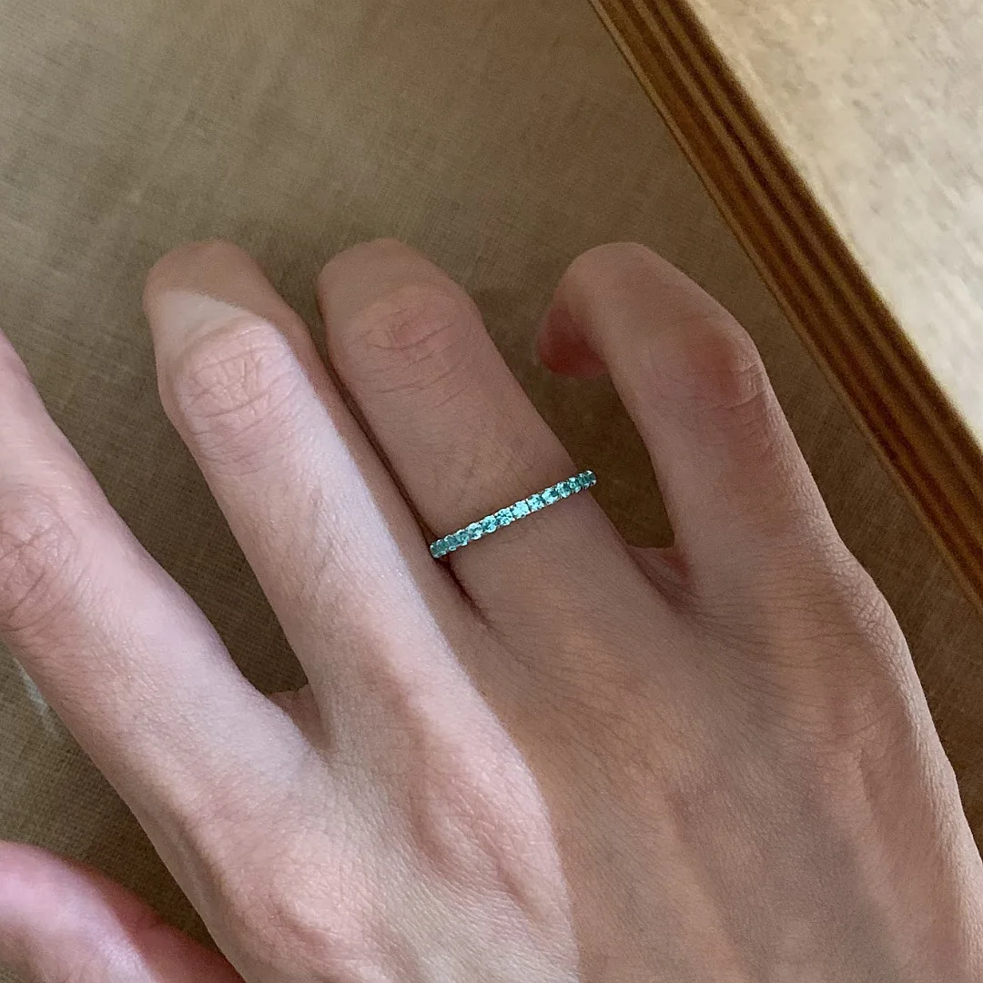 Inspiration Mint Green Single Row Diamonds Ring Paraiba Fine Circle rings for women Light Luxury Suitable for Daily Jewelry Gift