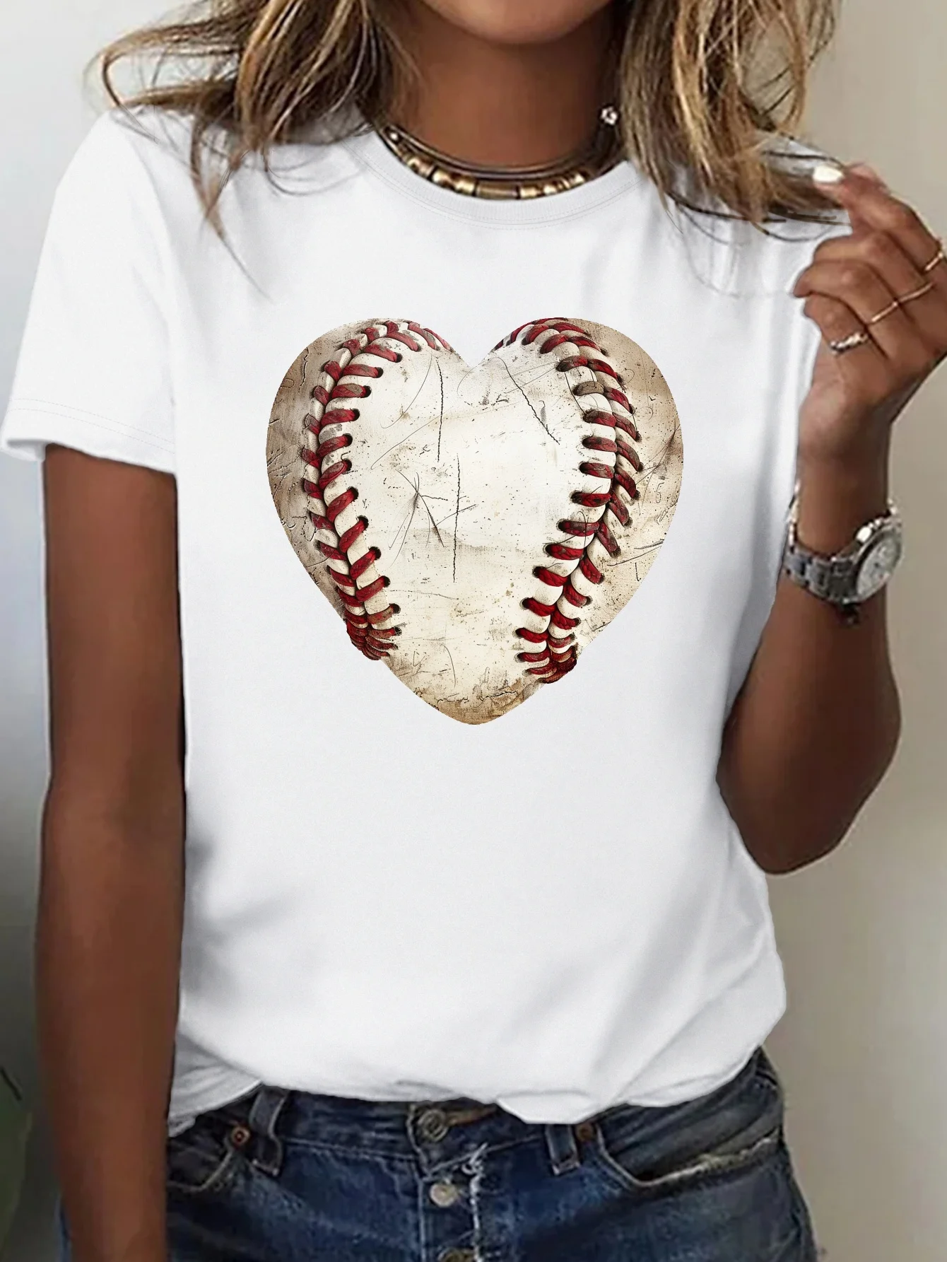 

Women's Softball Heart Graphic T-Shirt Casual Style with Distressed Baseball Design Round Summer Sleeved Harajuku Streetwear