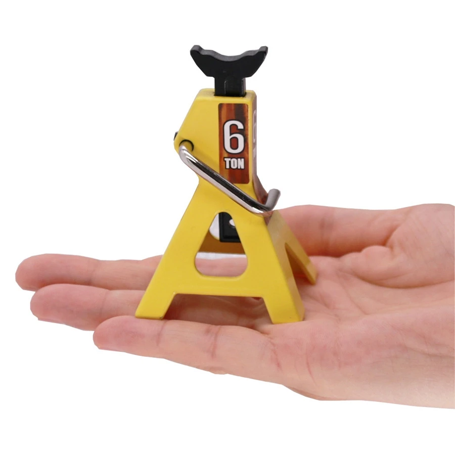 Altura ajustável Metal Jack Stands, 6 Ton para 1:10 RC Crawler Truck, carro, Trx4, SCX10, Simulação Escalada Veículos, Amarelo