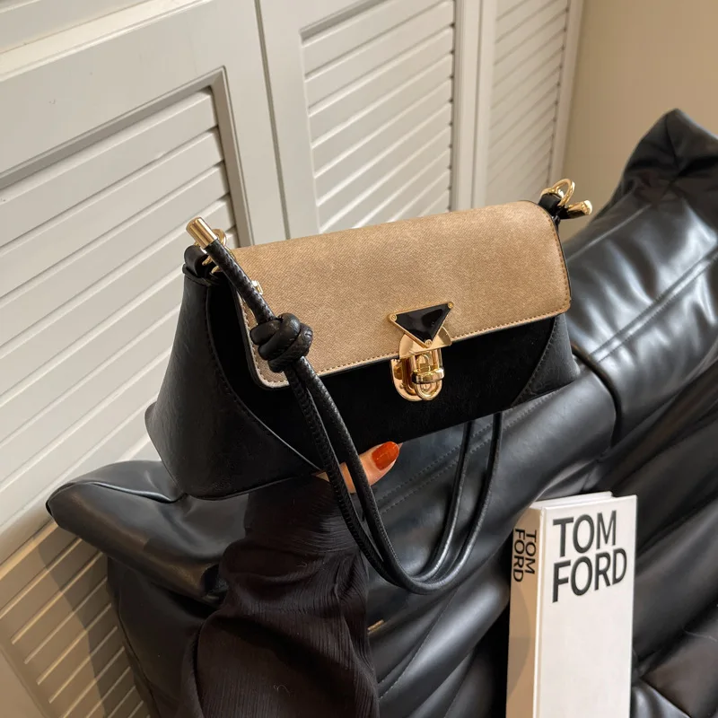 

2025 New Niche Contrasting Color Splicing Bag Versatile Messenger Single Shoulder Underarm Bag