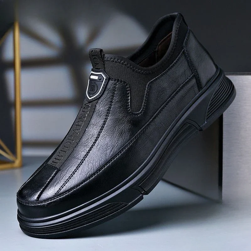 Slip-on Round Toe Men\'s Leather Shoes Comfortable High Quality Fashion Low Price Retro Elegant Male Casual Shoe Social New In Pu