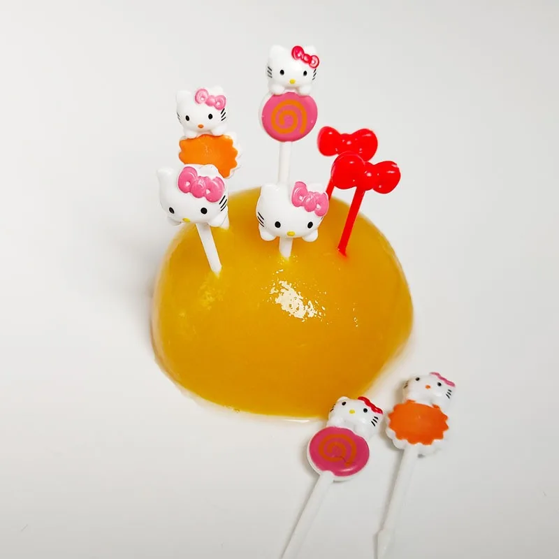 New 8pcs Hello Kitty Anime Cartoon Plastic Children's Fruit Picks Creative Kawaii Dessert Fork Personalized Fruit Fork Wholesale