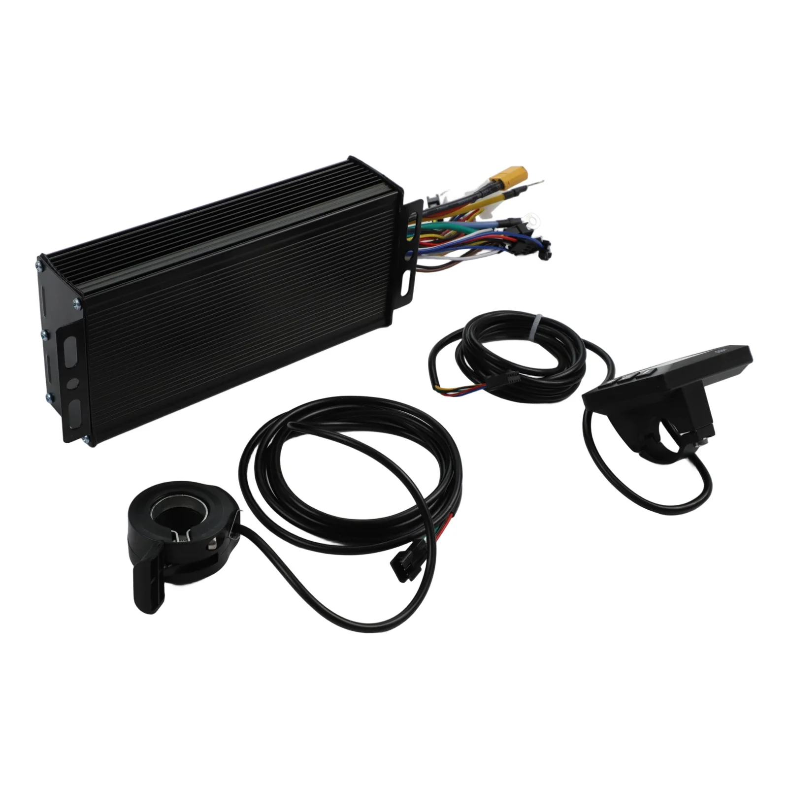 

Легко доступный интерфейс управления. Пакет бесщеточного двигателя для электрического велосипеда с интегрированным ЖК-механизмом считывания.