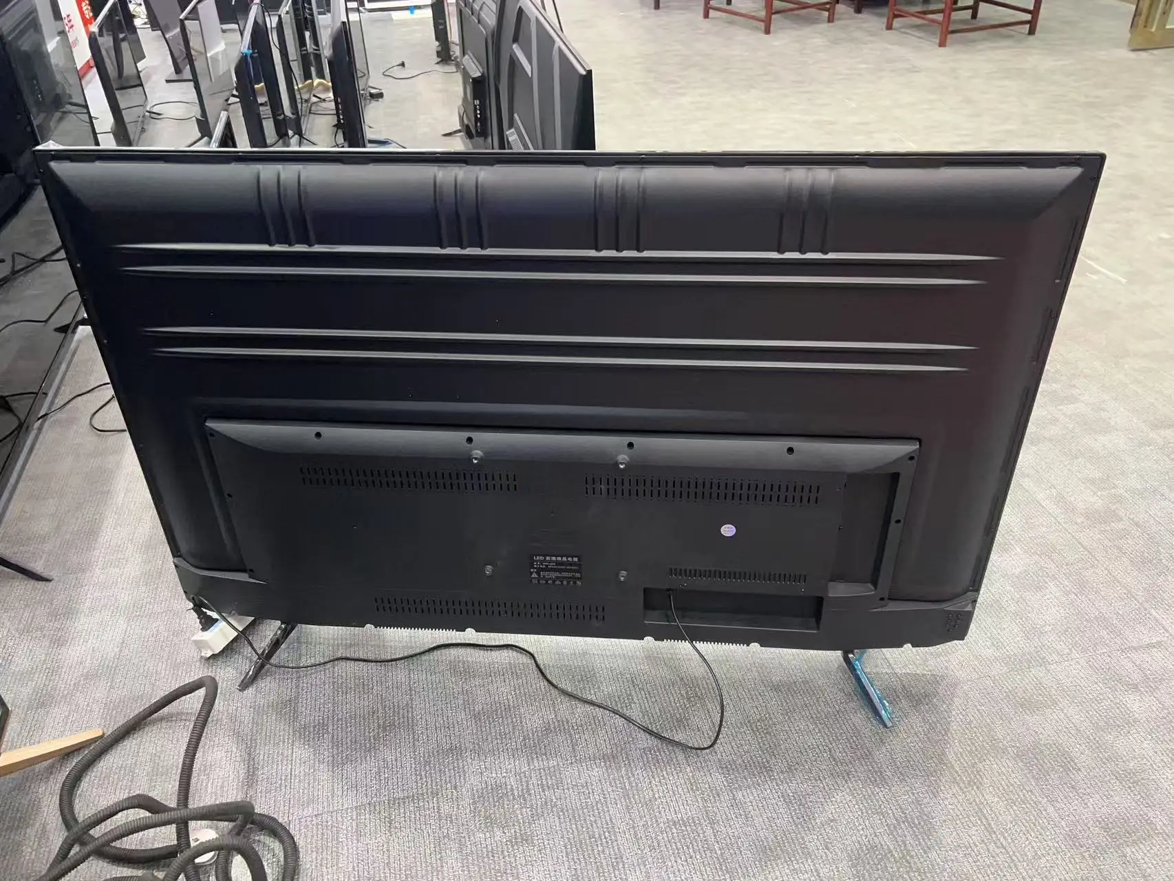 Hot Sale 55-inch Smart LED TV with 2K Resolution - Customizable Standard TV Screen