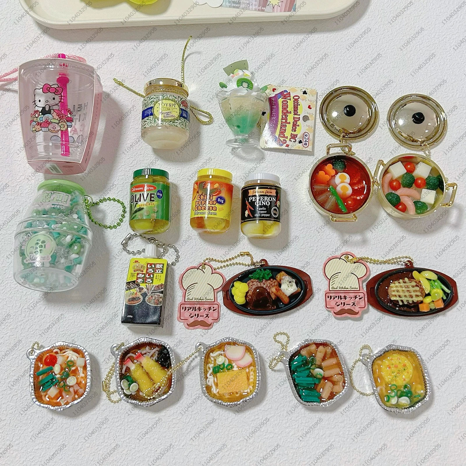 Juguete Cápsula Japonés Gashapon, Miniatura de Comida (Pan, Galleta, Snack, Comida en Recipiente), Llavero de Juguete, Mini Snack y Colgante para Bolso, para Casa de Muñecas y Niñas