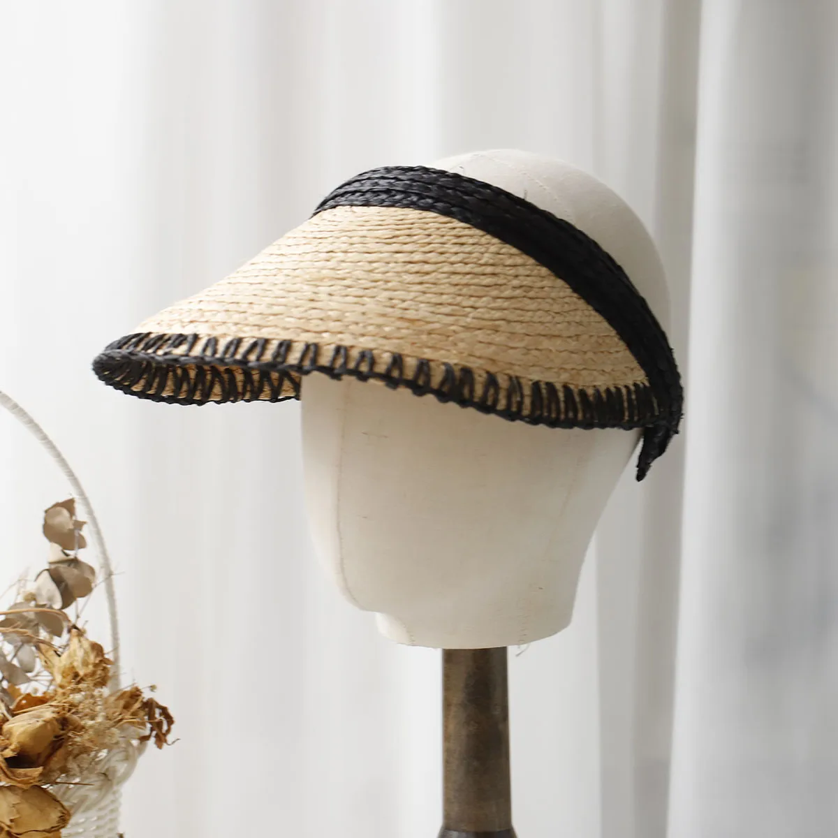 2024 sun RAFFIA protection clothing tassels rafia sun hat visor hat straw hat for girls Women's summer hat Beach picture hats