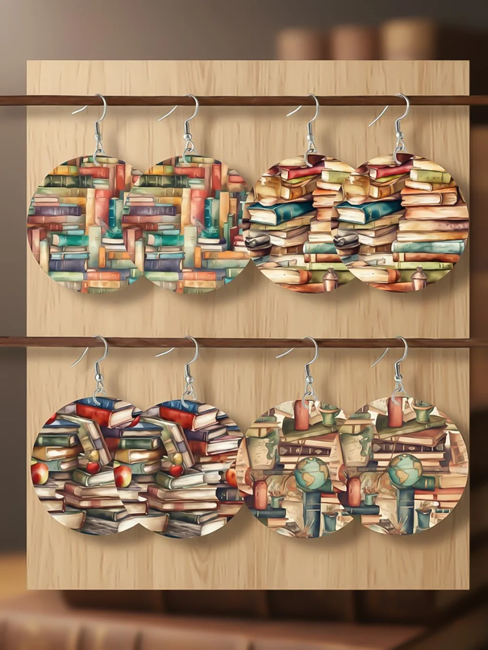 4 Paar/Set, modisches rundes Ohrhänger-Set für Damen, Vintage-Preppy-Stil mit bunten Buchflor- und Kugeldruck-Holzohrringen, geeignet für alltägliche Campus-Kleidung, Geschenk zum Lehrertag auf den