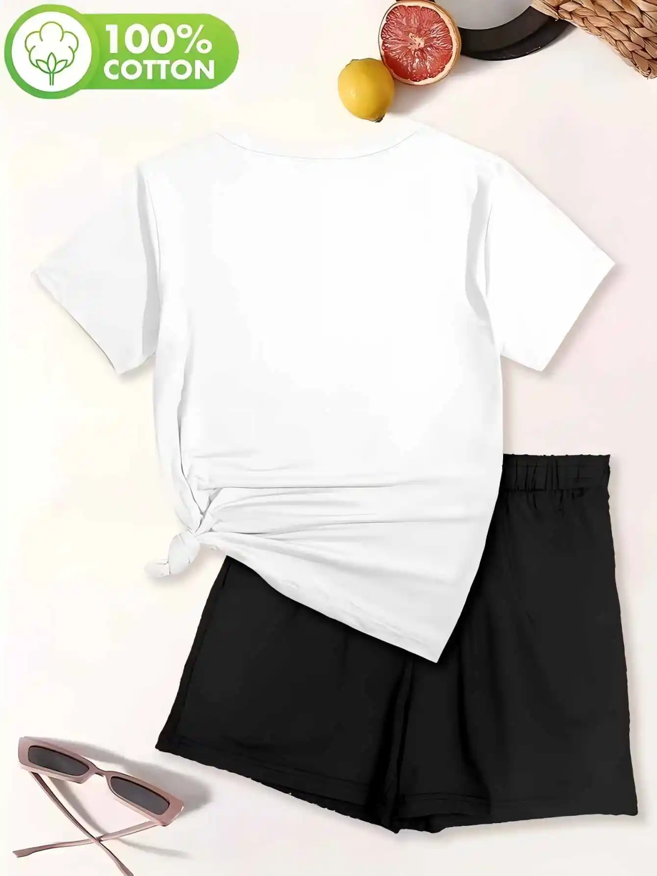 Women’s cotton outfit: T-shirt + shorts. Suitable for both home use and outdoor wear. Made from soft, breathable cotton fabric.