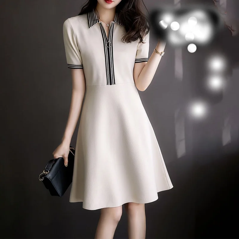 2024 Summer Elegant and Minimalist Commuting Style Retro Art Contrast Color Flip Collar Half Zip Fit Short Sleeve A-line Dress