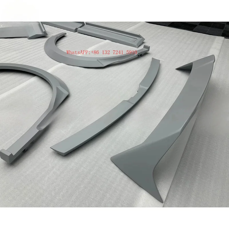 Auto Parts Urban Style Dry Carbon Fiber Body Kit Front Bumper Side Skirt Diffuser Lip Rear Spoiler For 2019‑2024 Vehicles