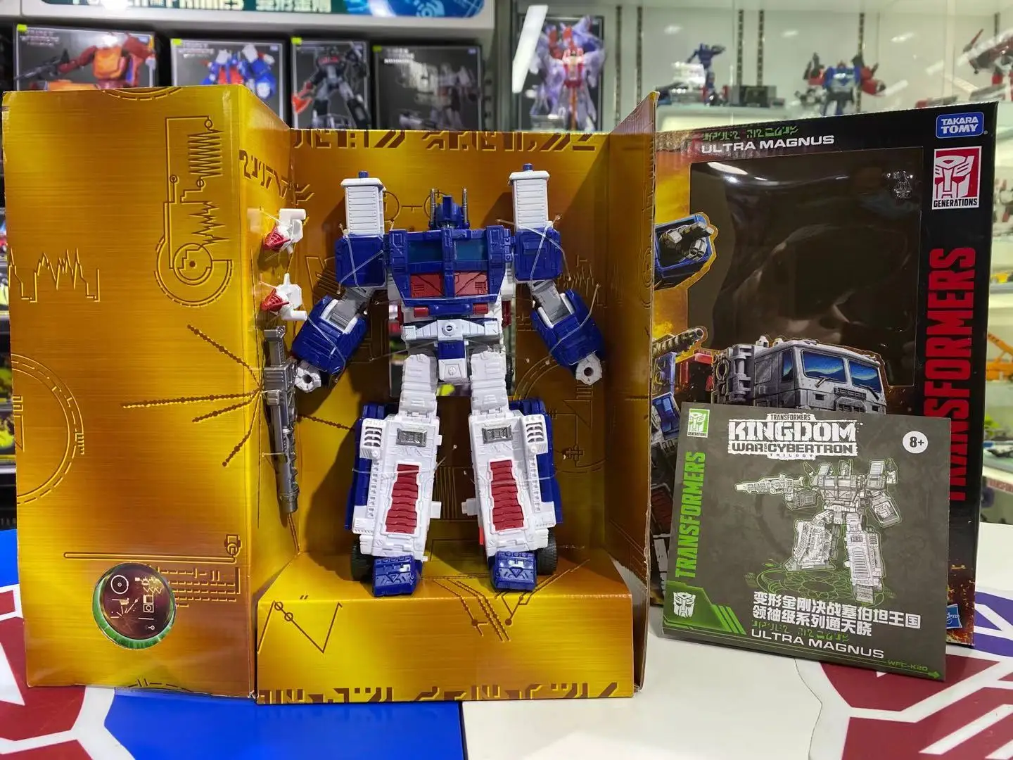 Nowość w magazynie Takara Tomy Transformers G Kingdom WFC-K20 Transformator Robot Model zabawkowy Hobby Kolekcja Chłopcy Prezent świąteczny