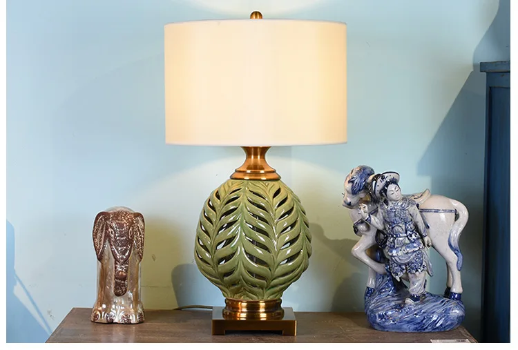 American bedroom bedside ceramic desk lamp European modern simple warm and creative living room study household lamps