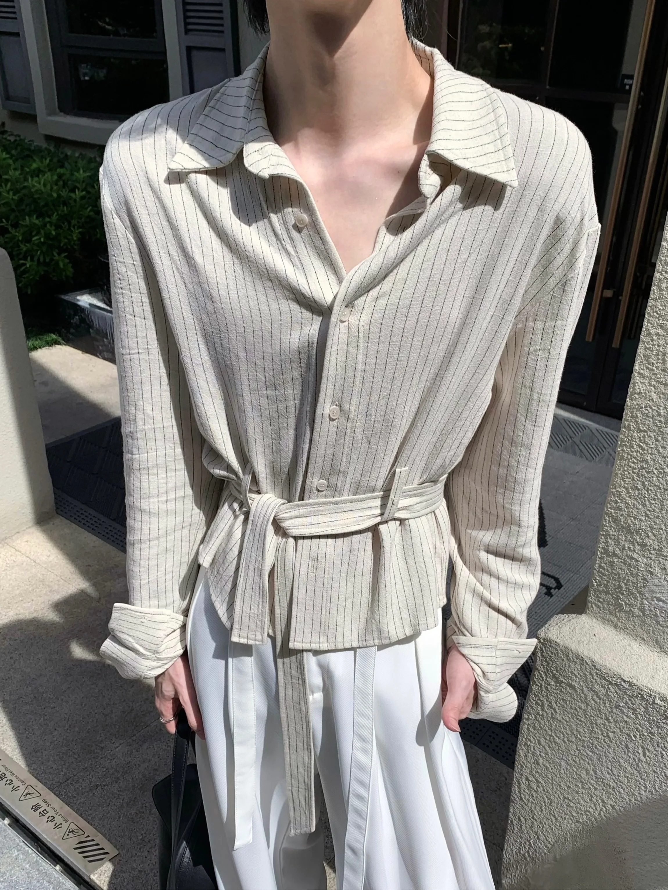 Elegant Slim Fit Linen Shirt Men's Short Top with Tie Bow Stripe Pattern Anti-Wrinkle Long Sleeve Business Casual Shirt