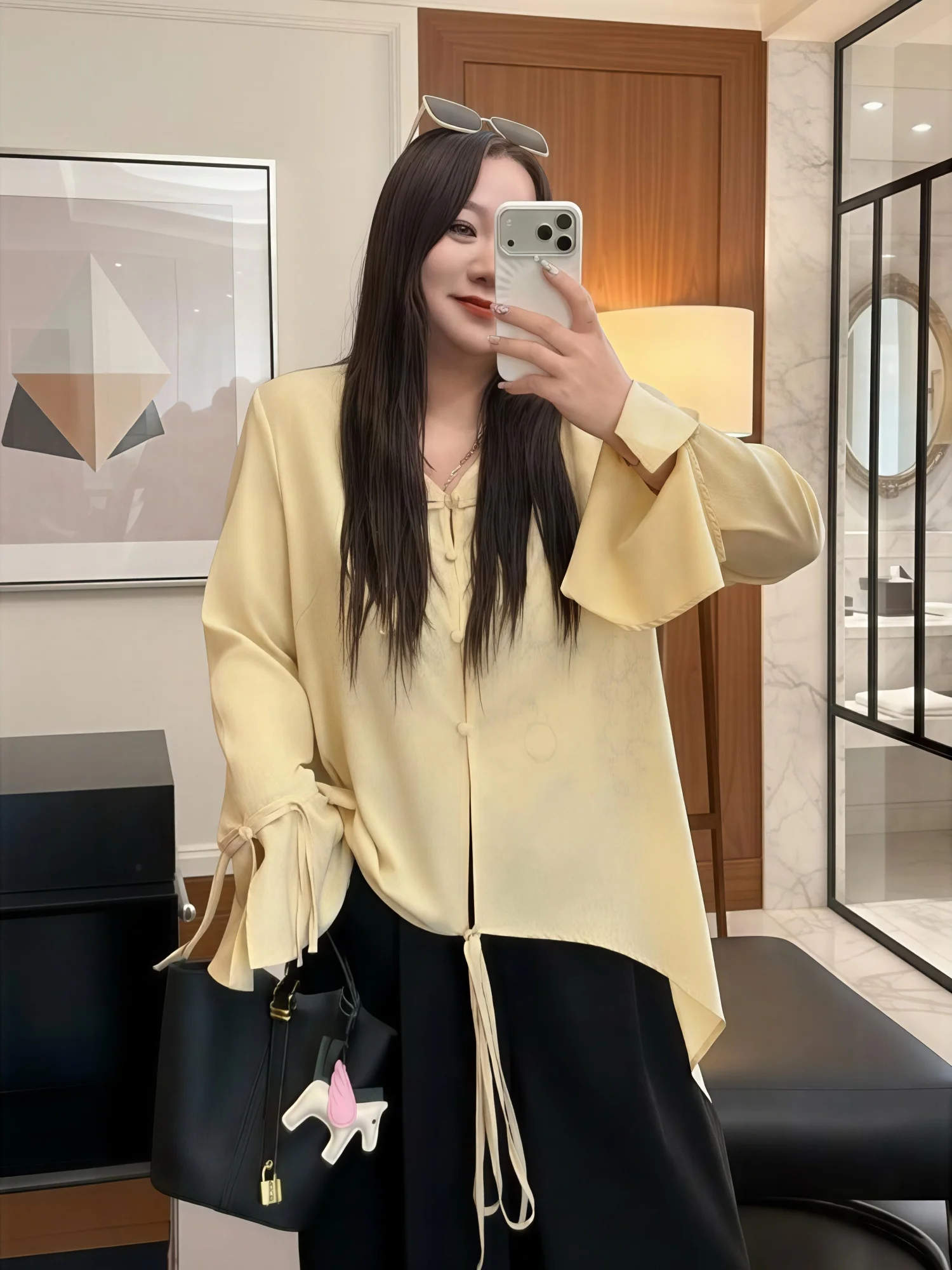 

New Chinese Style Thick Sister Large Size Women's Spring Retro Button Shirt Versatile Slimming Atmosphere Sense Commute Wind