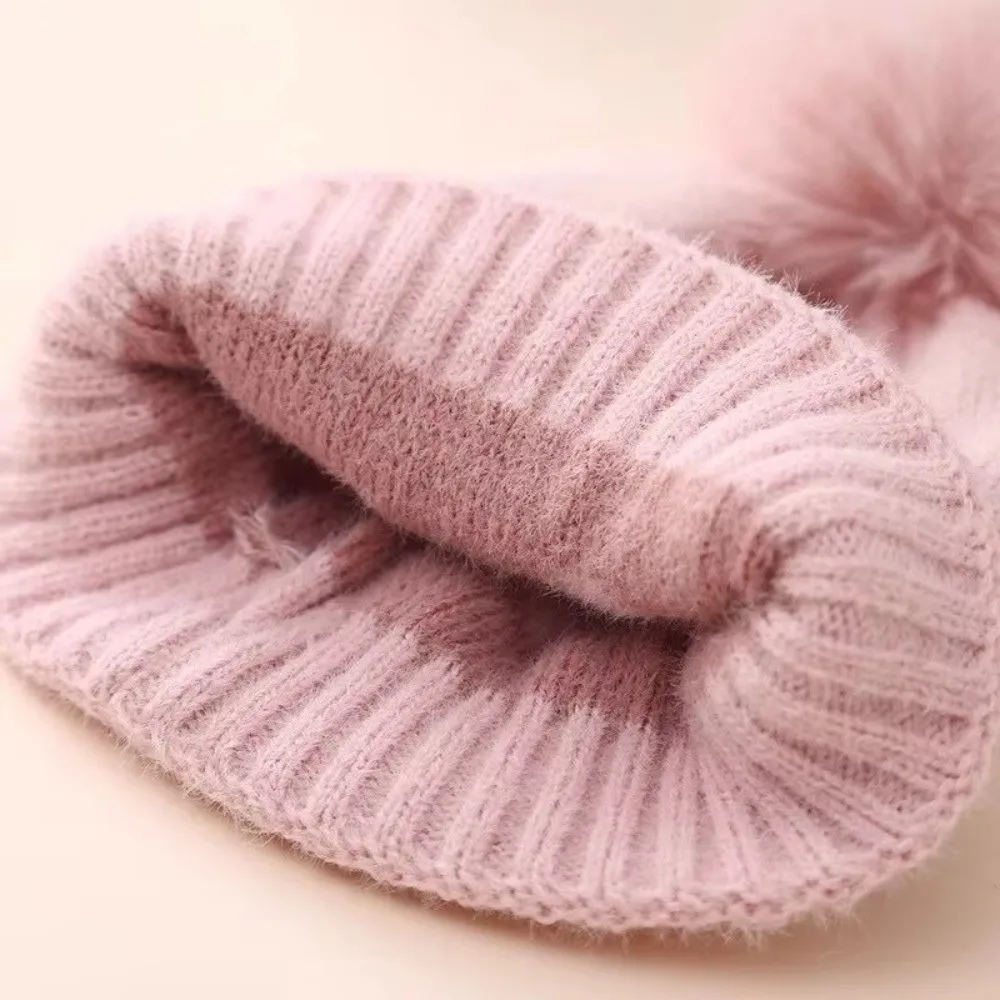 

Heart Pattern Knitted Woolen Cap Thickened Windproof Newborn Beanie Cap Keep Warm Double Layer Pom-pom Hat for 0-12 Months