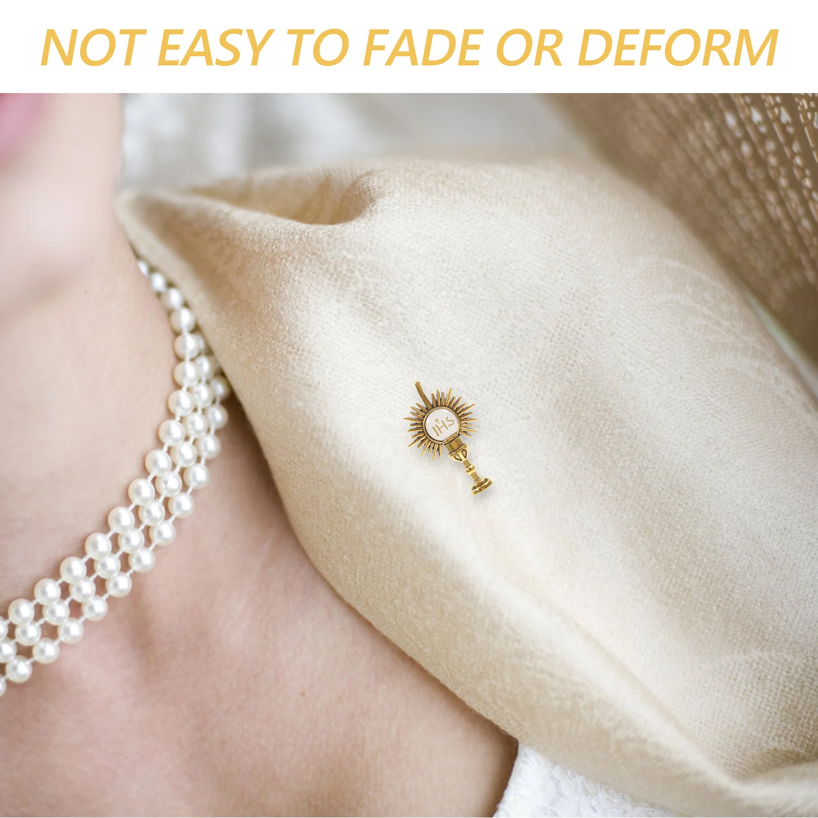 

4Pcs Religious Holy Chalice Lapel Pin Catholic First Communion Brooch for Clothing Hats Scarves Backpacks Sacred Elegance