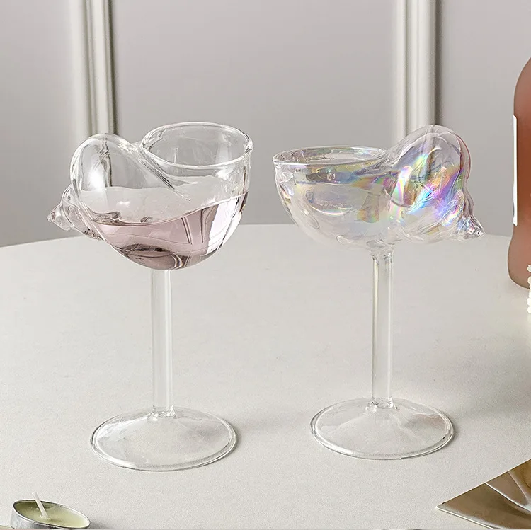 2PCS Heart Conch Shaped Goblet Creative Clear Glass Wine Cup Unique Stemmed Cocktail Glass for Party Home Bar Decor