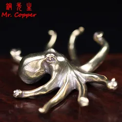 Retro Octopus Figurines Miniatures Solid Brass Sea Animal Statue Tea Pet Desk Ornament Lucky Home Decorations Accessories Crafts