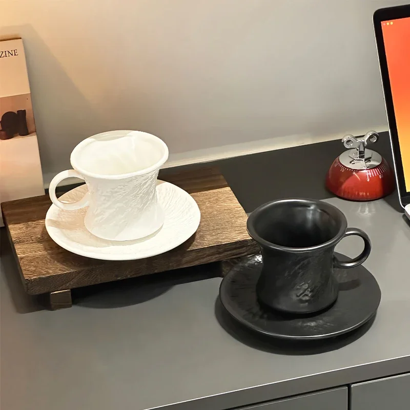 Stone Ceramic Mug Retro Brown Ceramic Coffee Cup and Saucer Set Irregular Hammer Latte Home Decoration Coffee Shop Art Tableware