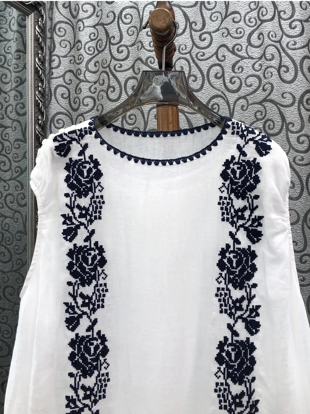 Milan Small Town Special Offer Loose Sleeveless Embroidered Linen Dress South Oil Version Island Casual Style Ethnicity Pattern
