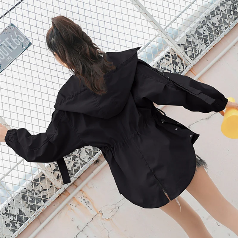 

Trench Coat Short Autumn New Women'S Clothing Pleats Airy Strap O-Neck Single-Layer Unisex Shiny Stage Embroidered Geometry