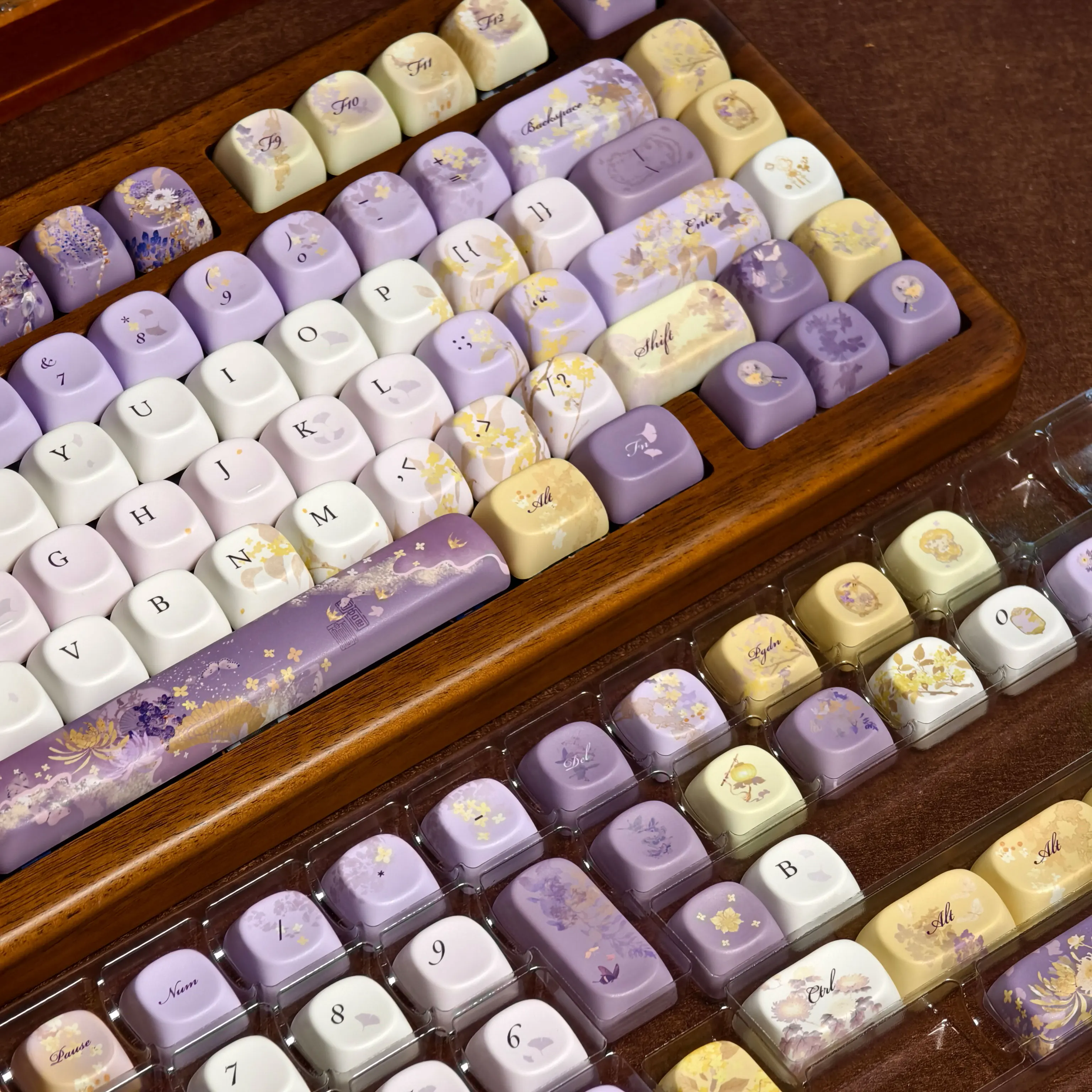 120 Keys Osmanthus Keycaps Cherry Profile Cute Anime Backlight Keycap DYE-SUB PBT Keycap for MX Mechanical Keyboard 60/61/68