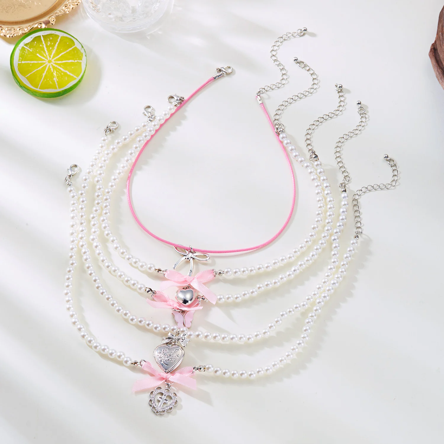 Romantische süße rosa Schleife Liebe Herz Anhänger Halskette Set für Frauen einfache handgemachte mehrschichtige Perlen Halskette Party Schmuck – Detail 7