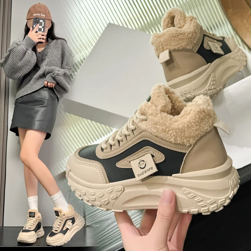 2024 Winter WarmFleece-Lined Women's Sports Shoes Thick Base Korean Style Versatile Dad Shoes Student White Shoes High Top Singl