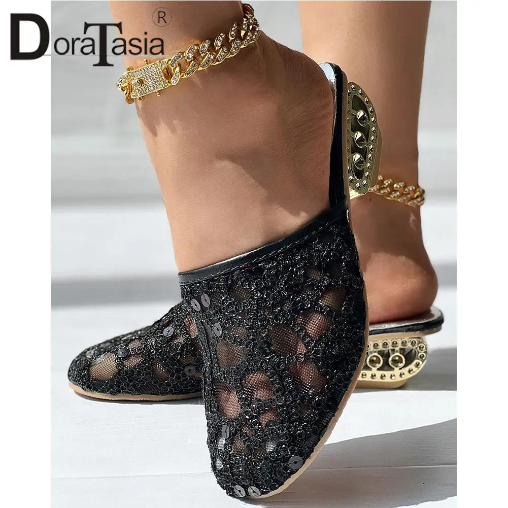 Big Size 43 Brand New Ladies Slip-on Slides Fashion Bling Hollow Chunky Heels Summer women's Slippers Casual Party Woman Shoes