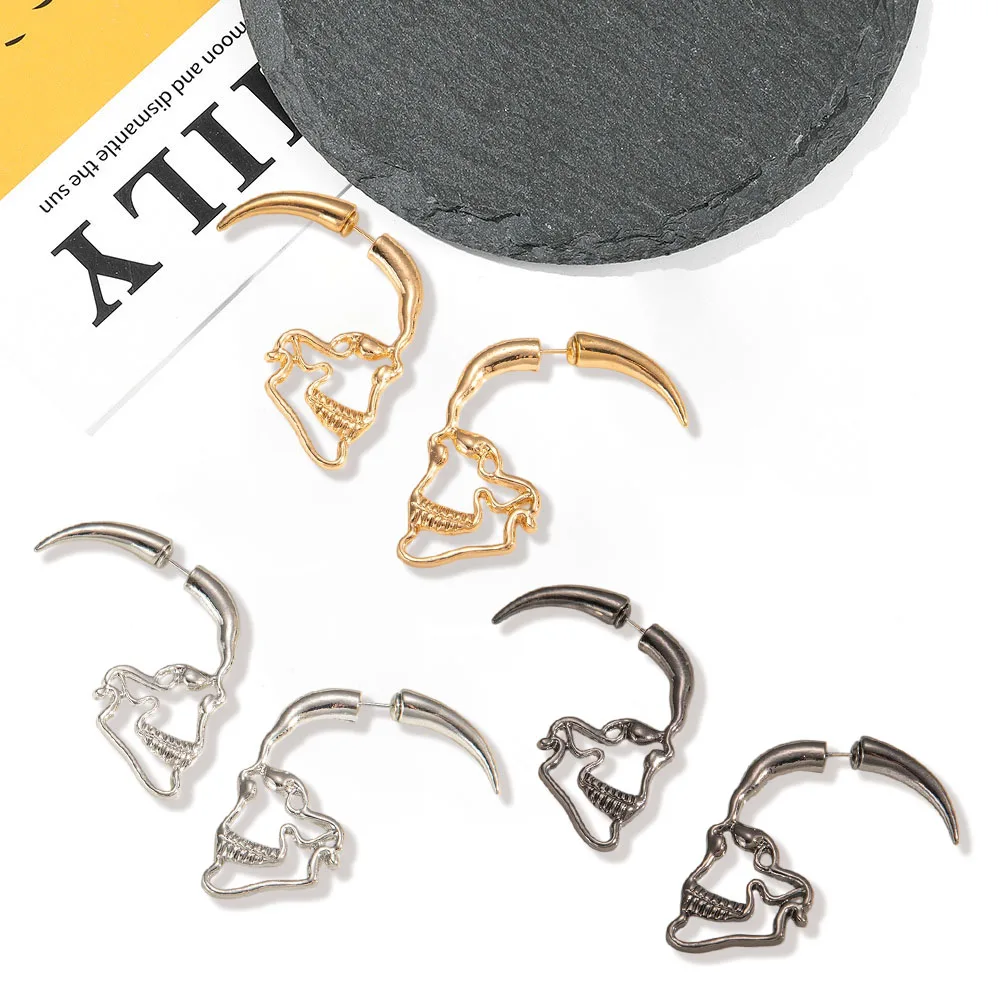 Cross border Silver Needle Creative Halloween Decoration Hollow Skull Earrings Punk Style Gothic Earrings