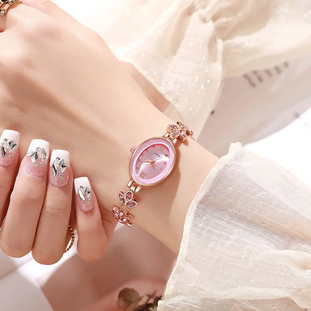 3-Leaf Clover Water-Resistant Quartz Ladies Watch Bracelet-Style Rhinestone Wristwatch Elegant Luxury Analog Watch Girls